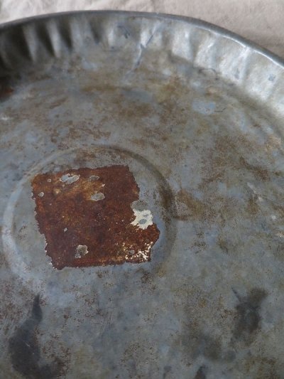 画像3: ブリキ製繭皿(C)