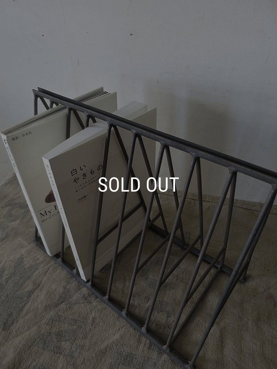 画像2: アイアンの皿立て (2)