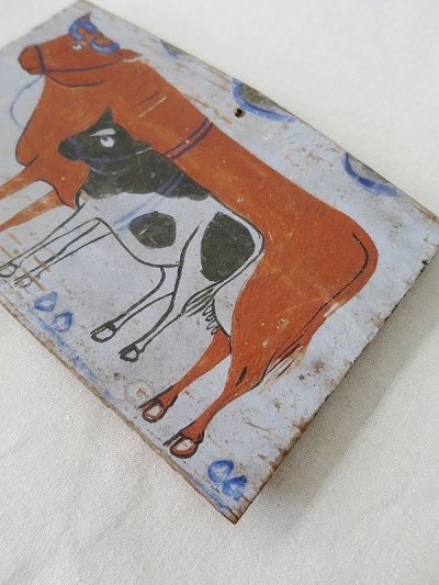 画像1: 牛の絵馬