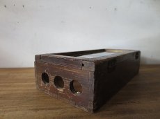 画像3: 木枠ガラス入り蓋つき木箱 (3)