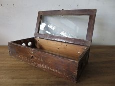 画像6: 木枠ガラス入り蓋つき木箱 (6)