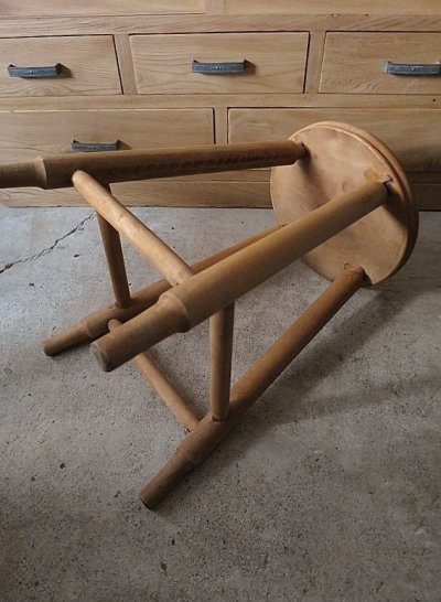 画像1: 丸椅子(2)