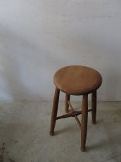 画像2: 丸椅子(5) (2)