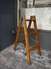 画像1: 折り畳み文化梯子 (1)