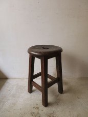 画像1: 楢材丸椅子 (1)