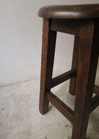 画像2: 楢材丸椅子