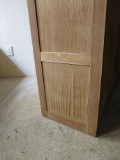 画像11: 古い木肌の良いダイヤガラス戸の食器棚 (11)