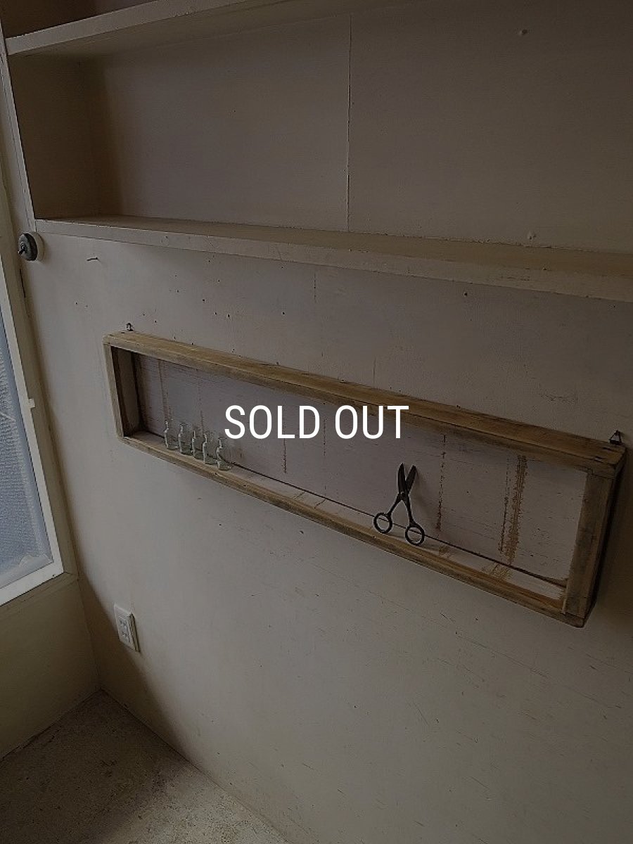 画像3: 横長の壁掛け飾り棚（A） (3)
