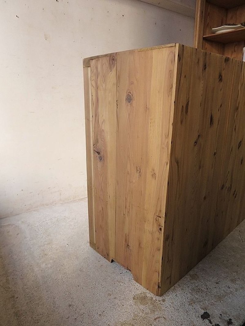 画像3: 木肌の良い引き出し2杯付き食器棚