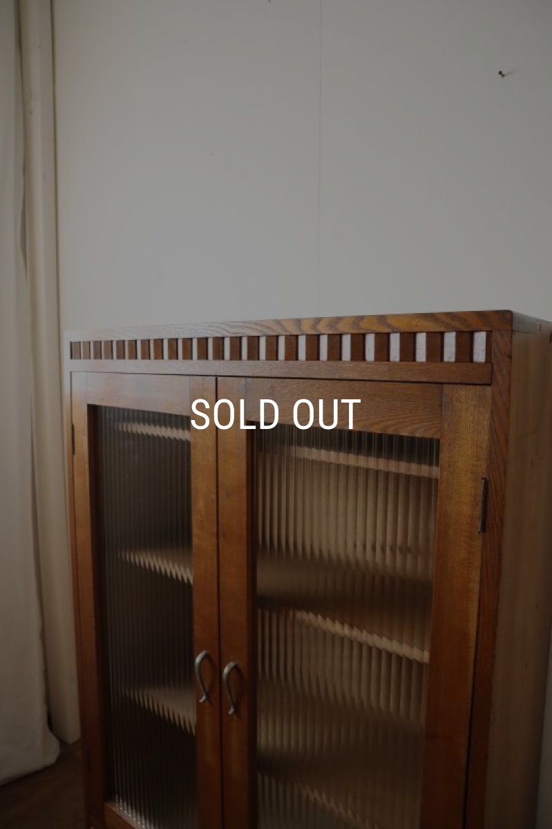 画像6: 観音扉の引き出し付き収納棚 (6)