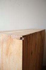 画像14: 木肌の引き出し付き薄型収納棚 (14)