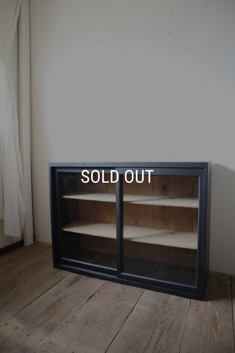 画像5: セール品！黒色収納戸棚 (5)