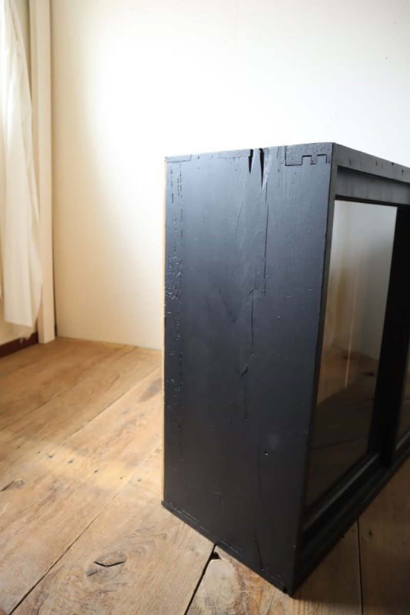 画像1: セール品！黒色収納戸棚