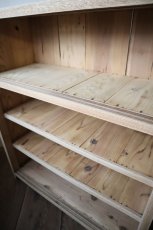 画像12: 木肌の良い食器棚 (12)
