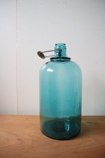 画像6: 持ち手付きのガラスボトル (6)