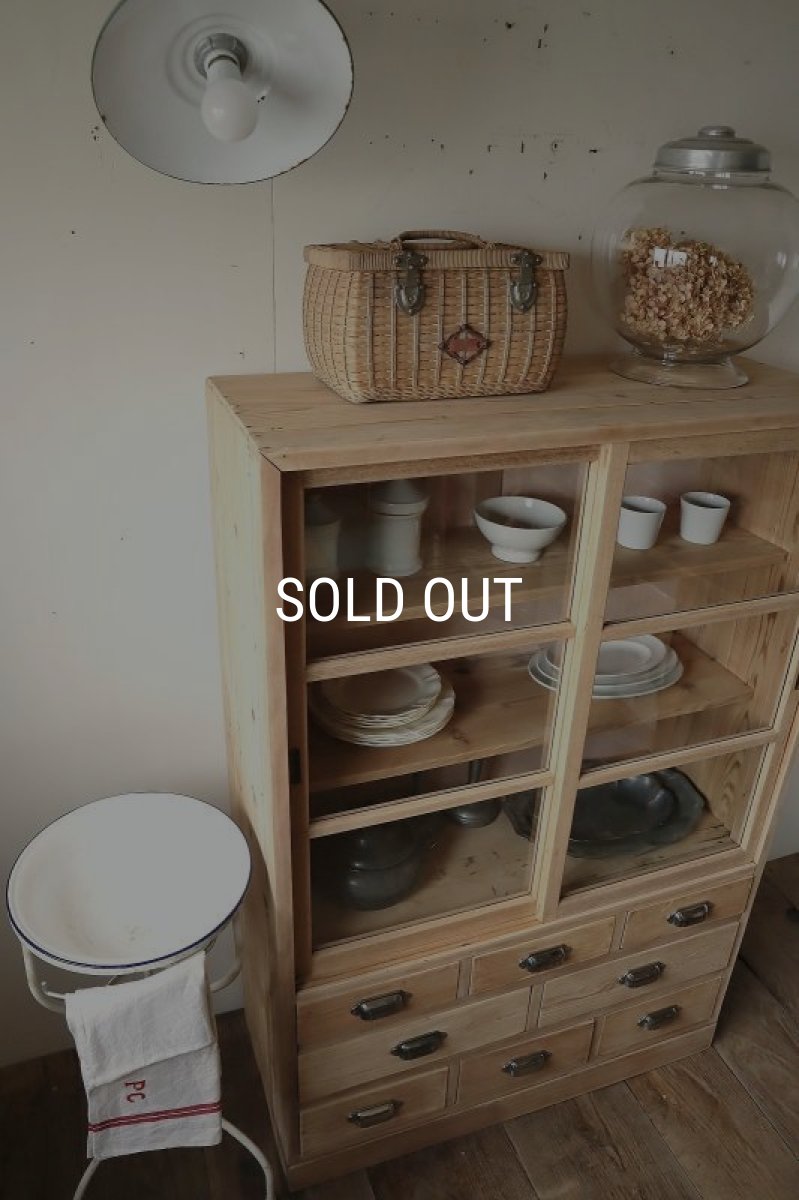 画像4: 引き出し8杯付き収納棚 (4)