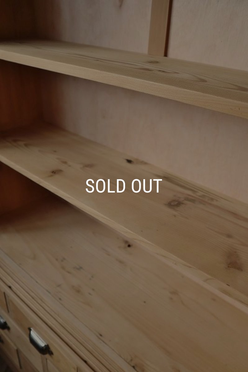 画像24: 引き出し8杯付き収納棚 (24)