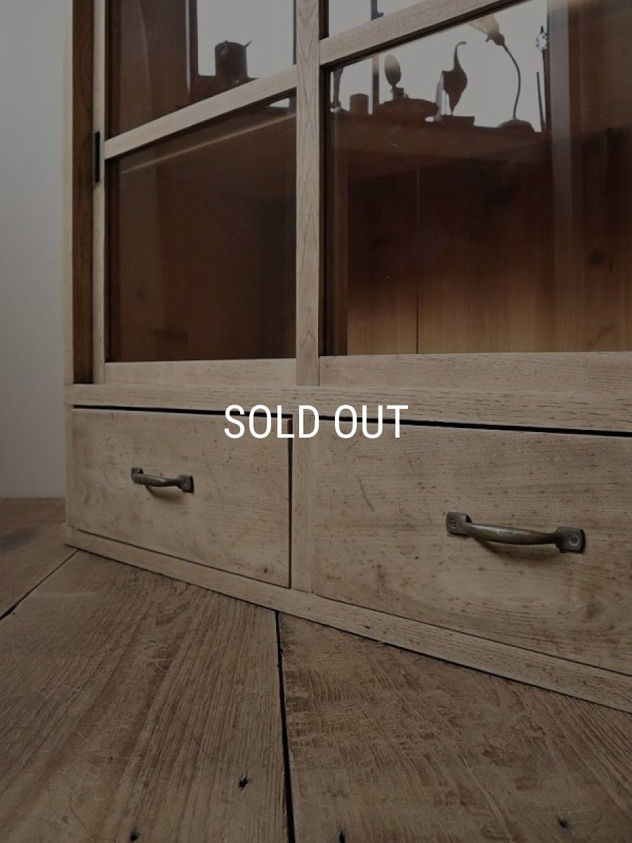 画像24: 栗の食器棚 (24)