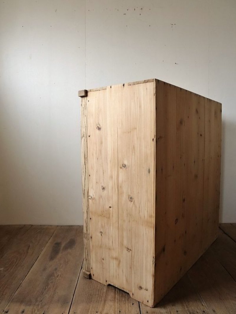 画像3: 栗の食器棚