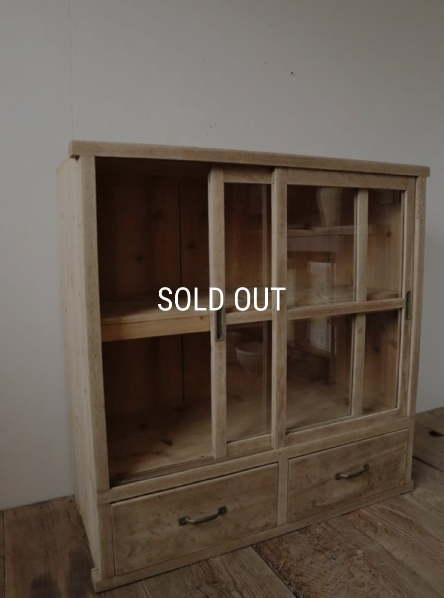 画像13: 栗の食器棚 (13)