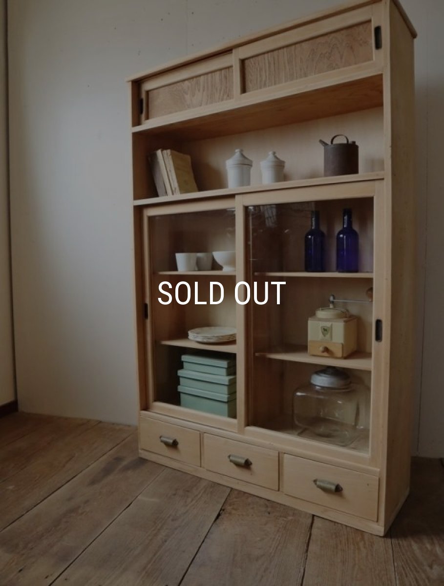 画像4: 引き出し付きマス目の収納棚 (4)