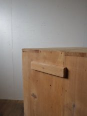 画像12: 引き出し付きパタパタ扉の収納棚 (12)