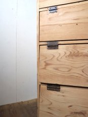 画像20: 引き出し付きパタパタ扉の収納棚 (20)