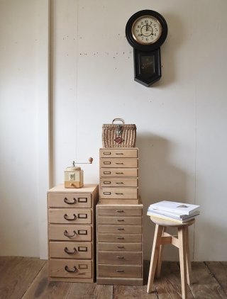 時代箪笥／仙台閂錠鳳凰金具衣裳箪笥 【SENDAI clothing chest