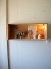 画像1: ライト付き壁掛け飾り棚 (1)