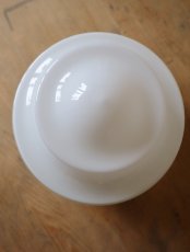 画像14: No.9　カタチの綺麗な乳白シェードの吊り下げライト (14)