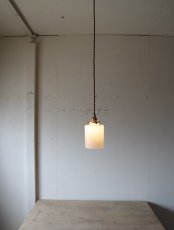 画像1: No.14　円筒型乳白ガラスのペンダントライト (1)