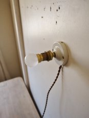 画像8: No.35　磁器とソケットのブラケットライト(段々、コード茶) (8)