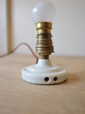 画像15: No.36　磁器とソケットのブラケットライト(穴、コード茶) (15)