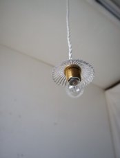 画像23: No.50　小さなガラスシェードのペンダントライト (23)
