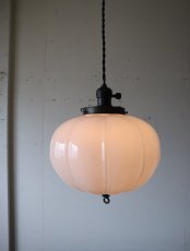 画像3: No.75 雪洞型乳白ガラスのペンダントライト (3)