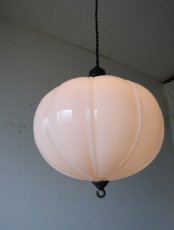 画像5: No.75 雪洞型乳白ガラスのペンダントライト (5)