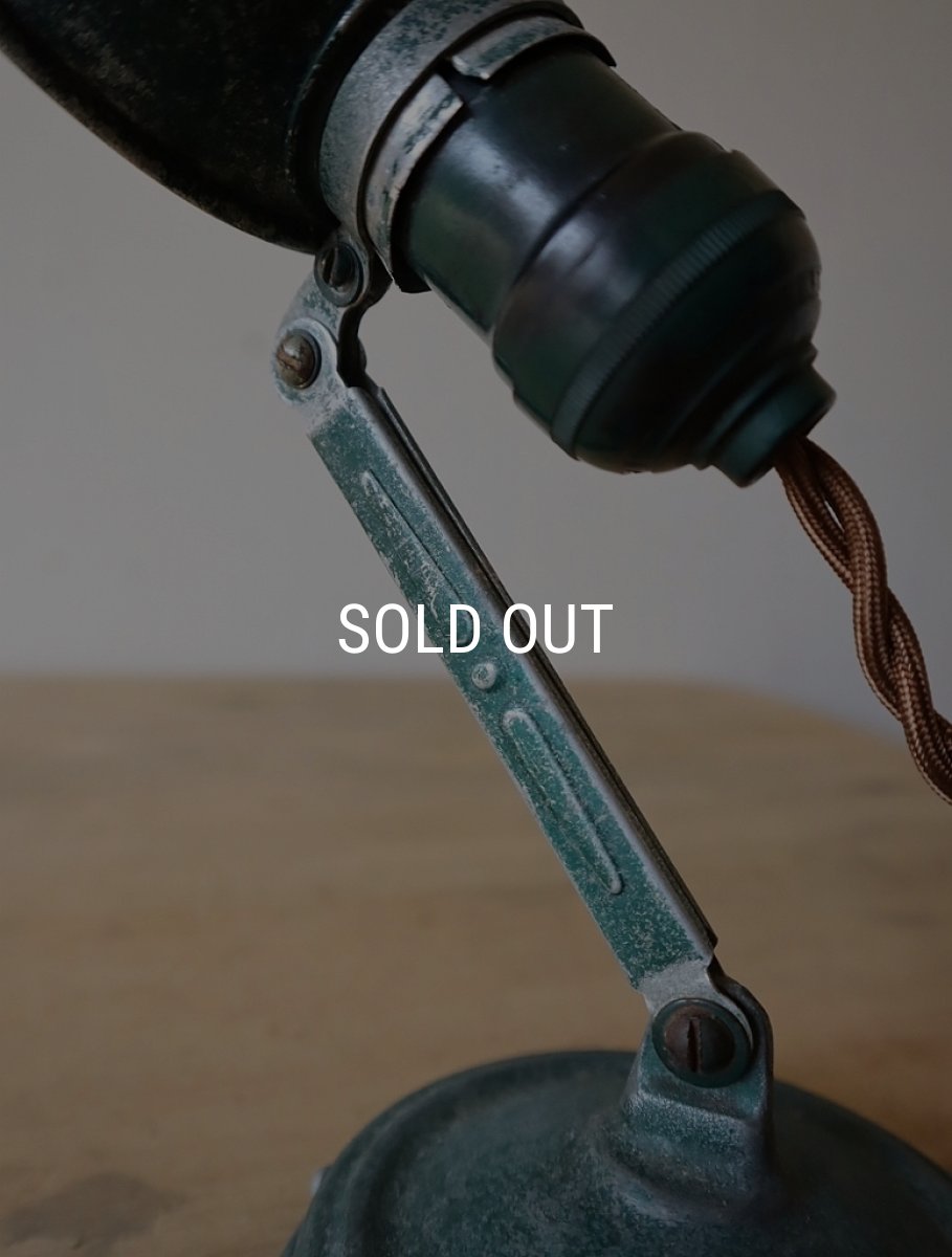 画像20: No.100　グリーン色の小型デスクライト (20)