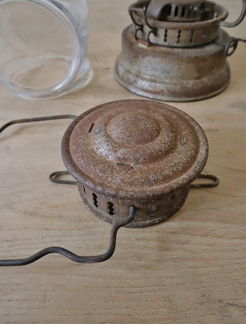 画像2: No.108 オイルランタンの小型ランプ