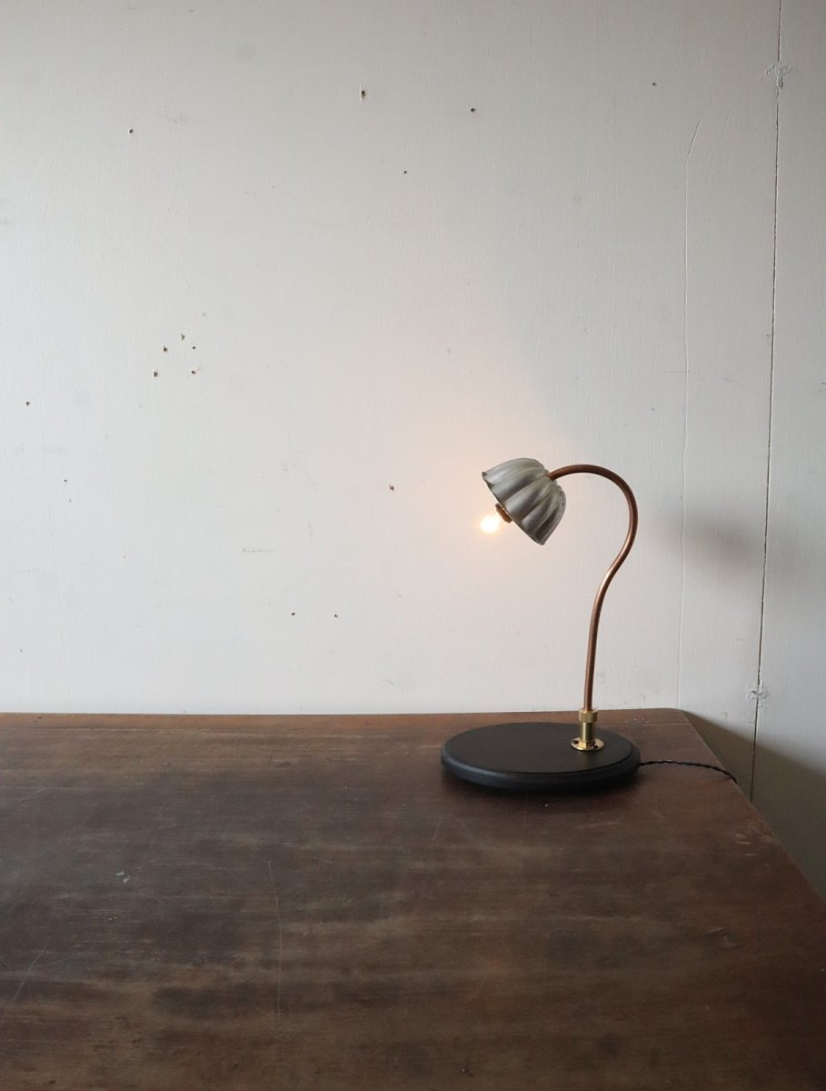 画像4: No.131　アルミ菓子型のスタンドライト (4)