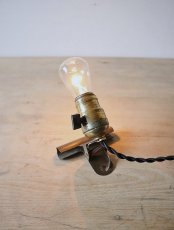 画像22: No.135　真鍮ソケットとクリップのライト(コード黒色) (22)