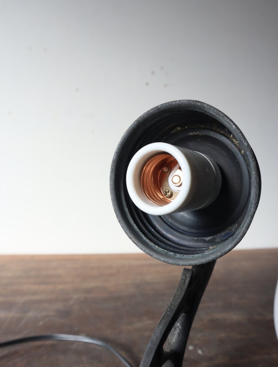 画像24: No.158　しずく型乳白ガラスのブラケットライト (24)