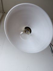 画像20: No.166　乳白シェード付きスタンドライト (20)