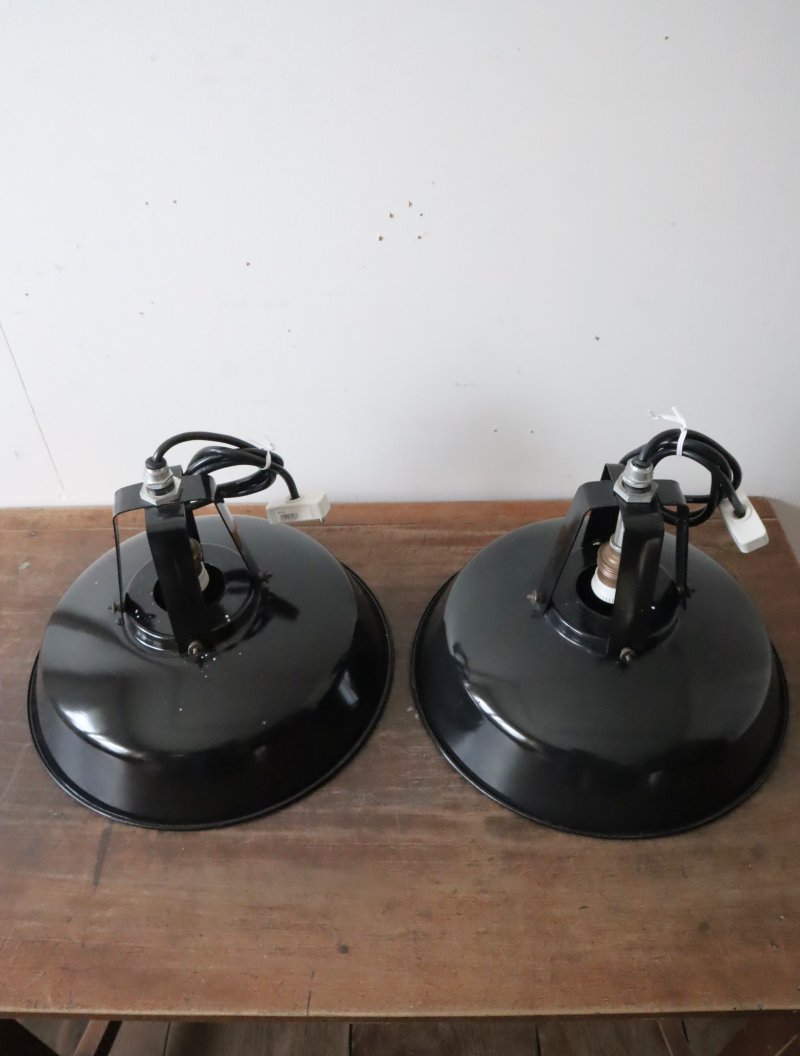 画像2: No.174 琺瑯シェードのアトリエランプ