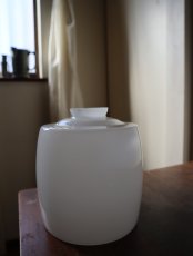 画像18: No.177　樽型乳白ガラスのペンダントライト (18)