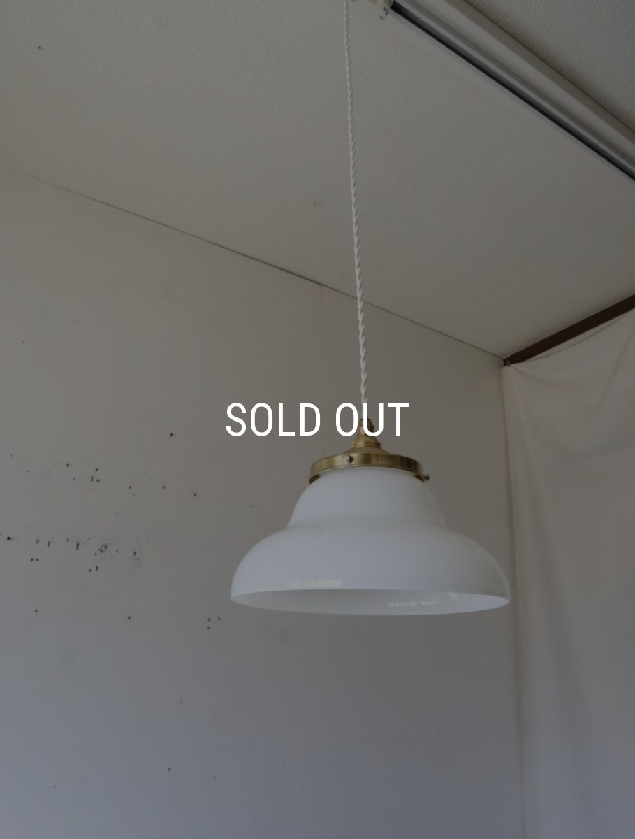 画像13: No.176　円盤型乳白ガラスのペンダントライト (13)