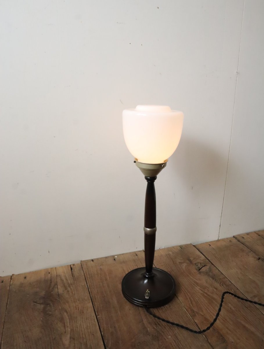 画像6: No.185　乳白ガラスのグローブ付きスタンドライト (6)