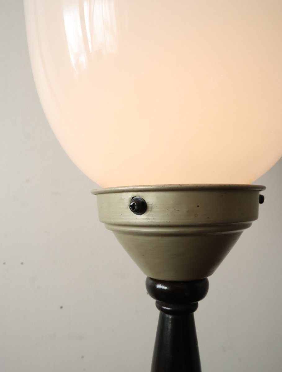 画像21: No.185　乳白ガラスのグローブ付きスタンドライト (21)