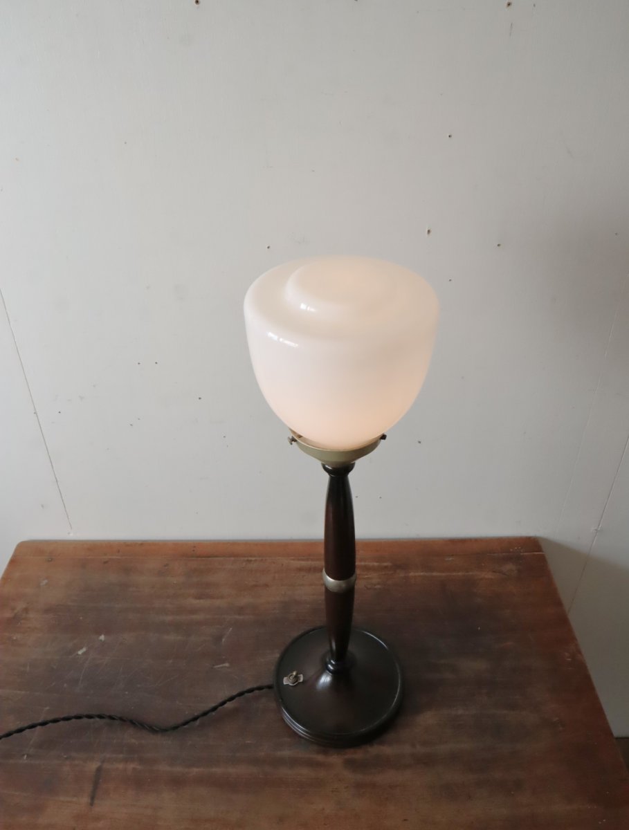 画像4: No.185　乳白ガラスのグローブ付きスタンドライト (4)