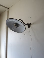 画像11: No.192　琺瑯シェードのブラケットライト (11)