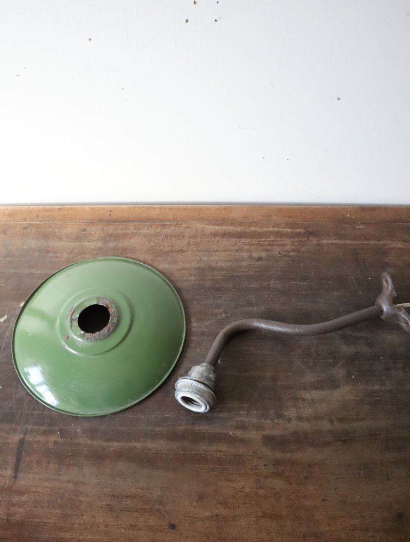 画像2: No.192　琺瑯シェードのブラケットライト